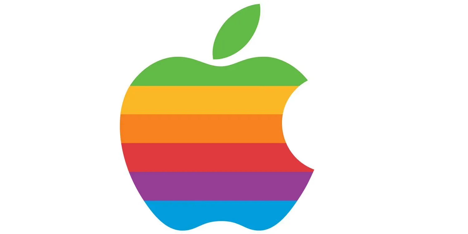 Apple'ın ikonik gökkuşağı renkli elma logosu dönemi