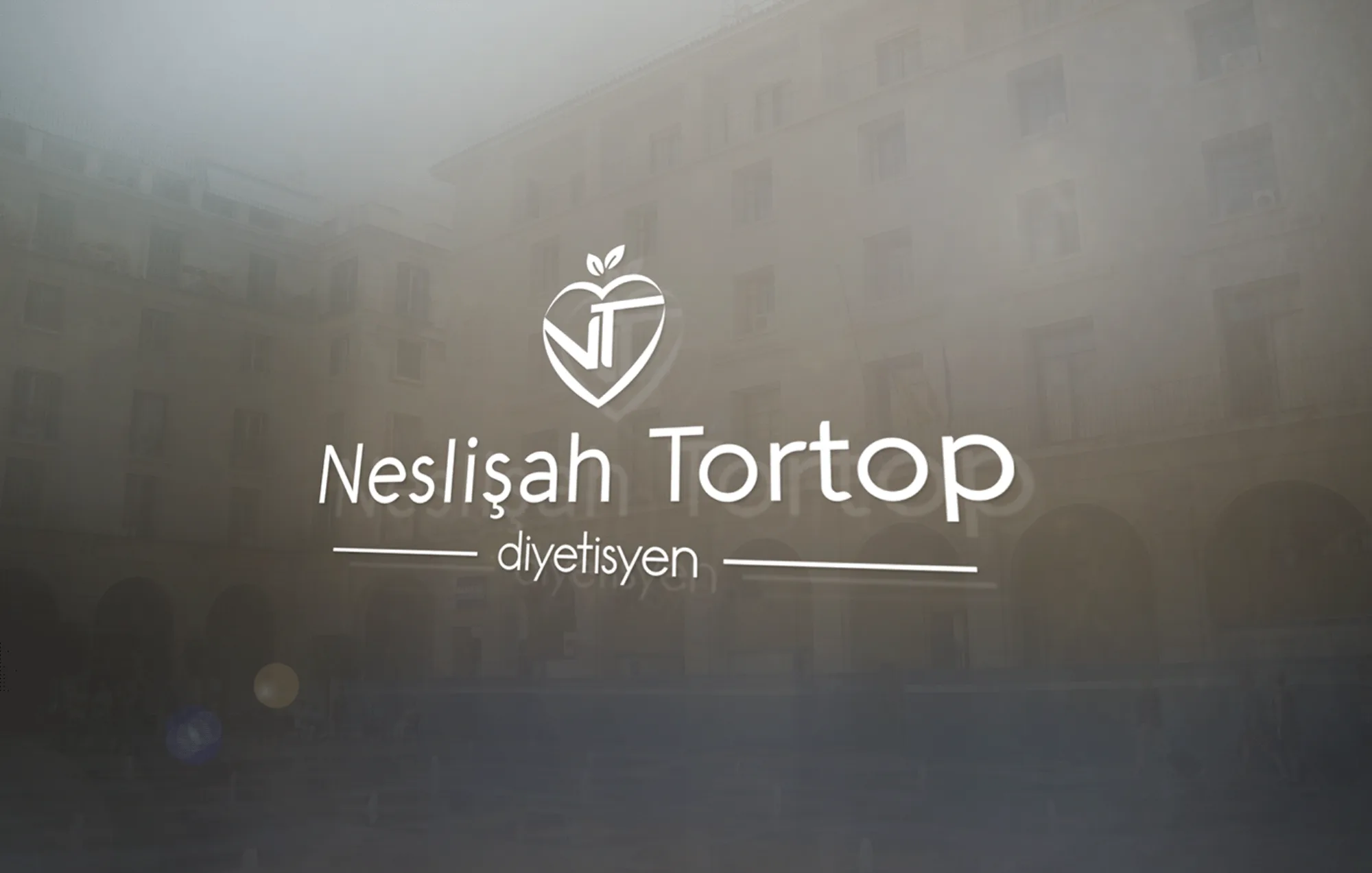 Dietitian Neslişah T. - Logo Design